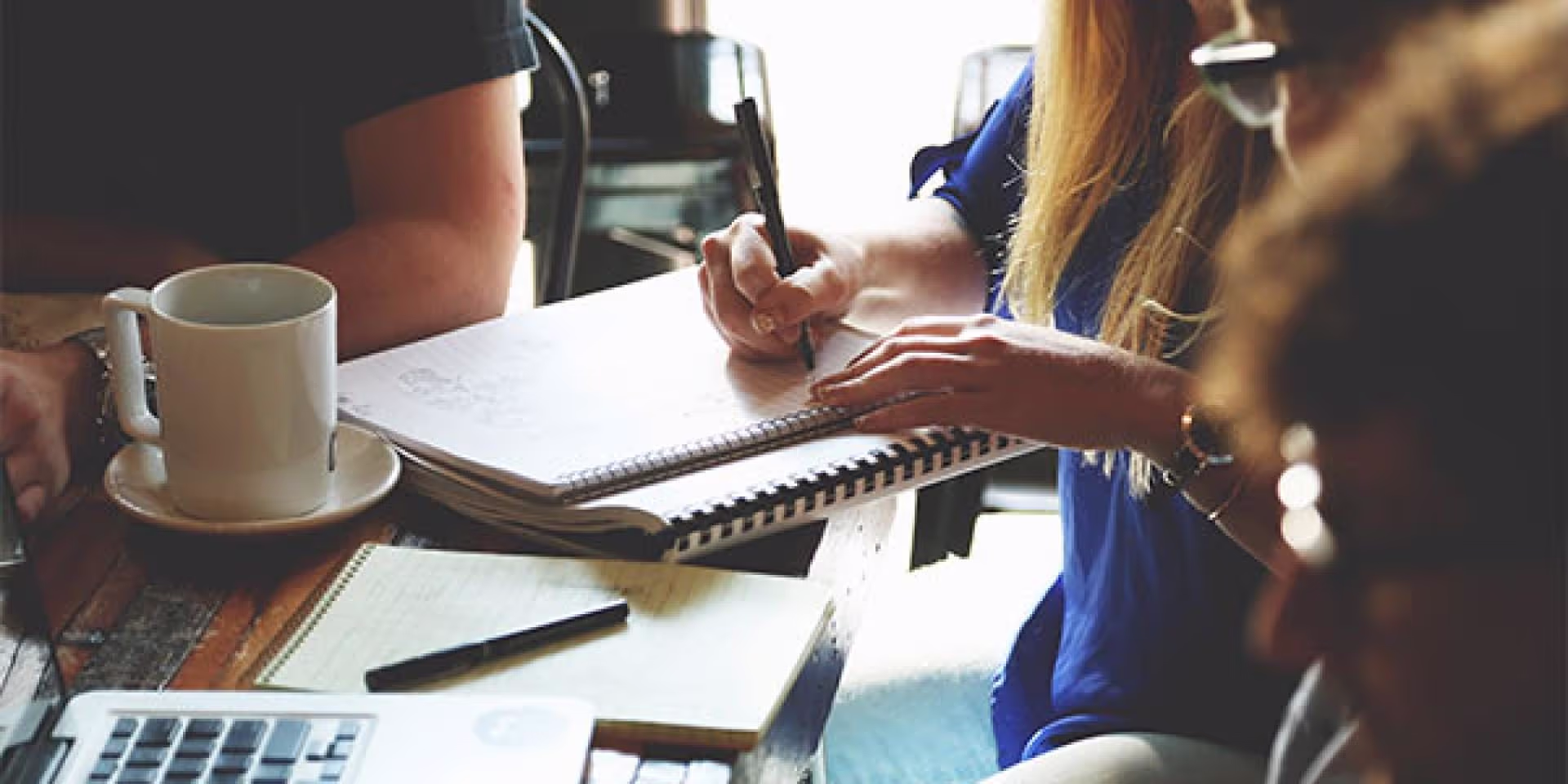 How a Private Investigator in Hamilton Can Help You
